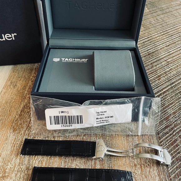 TAG HEUER CARRERA 5 AUTOMATIC WATCH WAR211B.BA0782 - Picture 6 of 7